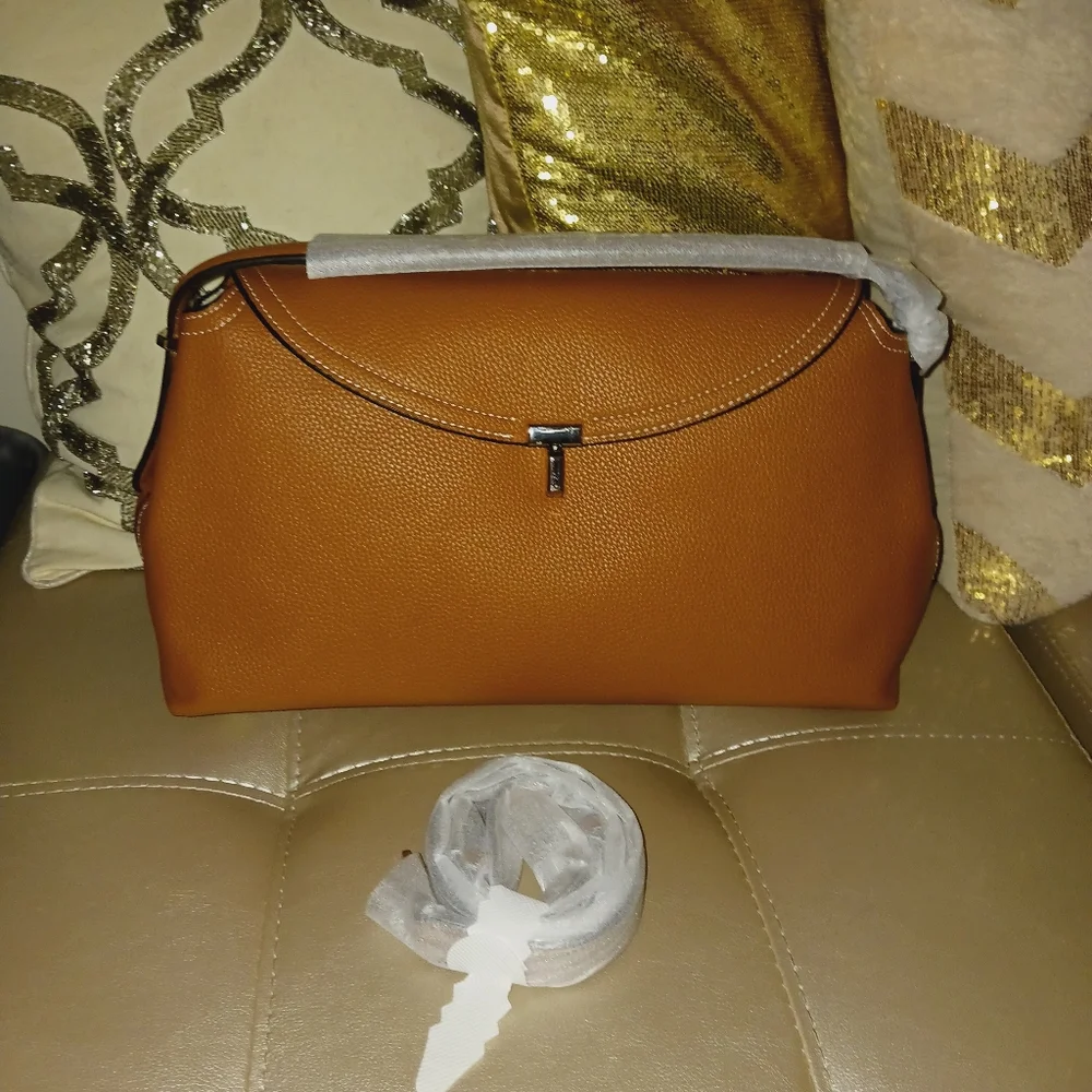 UNBRANDED T-LOCK Tan Leather Handbag Shoulder Bag BRAND NEW! - Picture 3 of 5